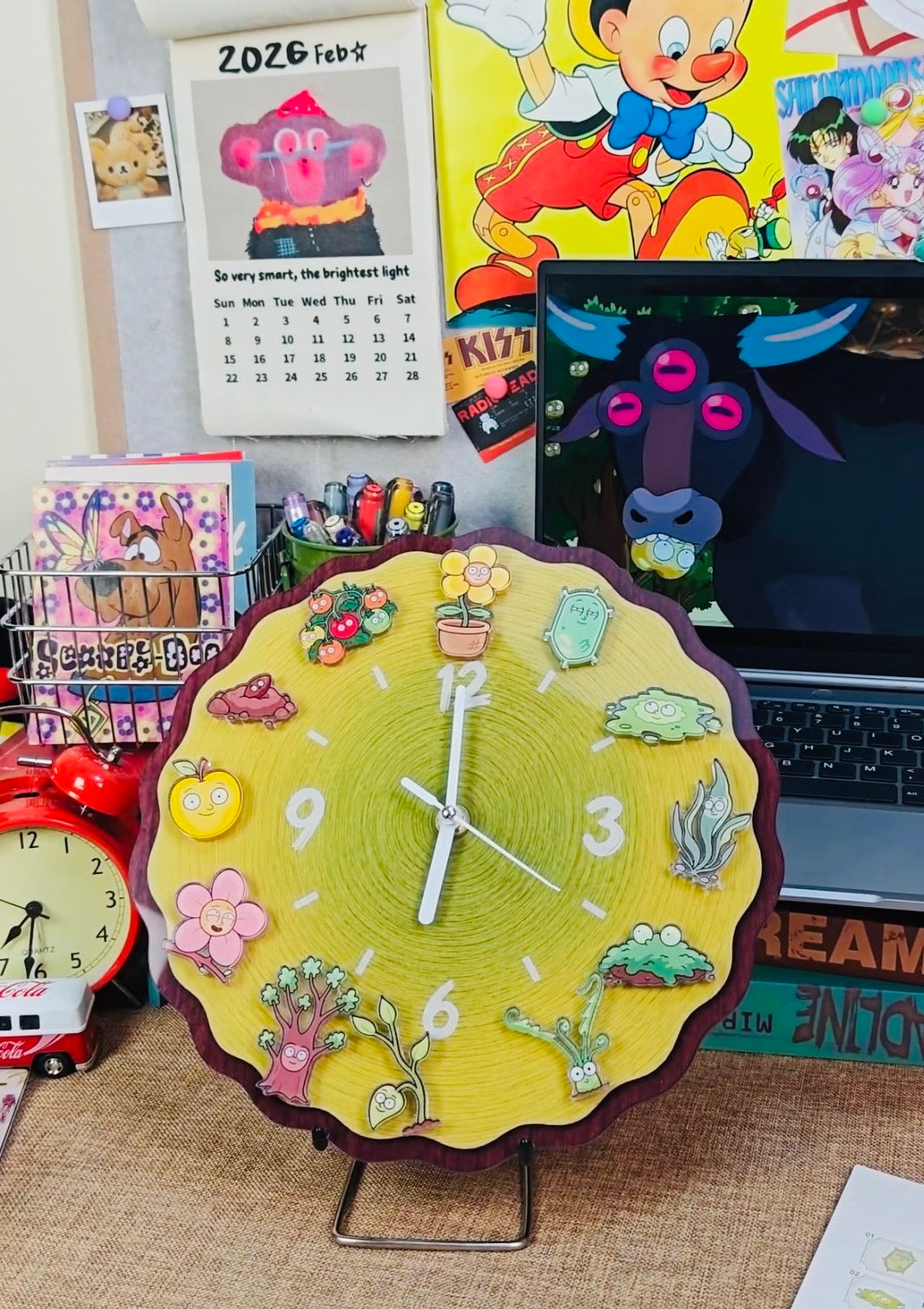 Rick and Morty Plant Morty Acrylic Magnet Clock